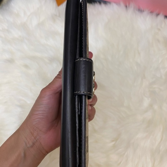 Gucci - Picture 6 of 16